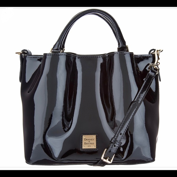 crossbody coccinelle